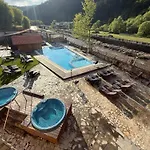 мия4 свети спас Βέλινγκραντ